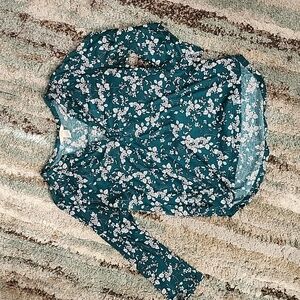 Like new quarter sleeve top